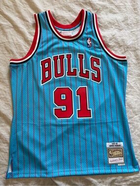 Dennis Rodman 1995-96 Chicago Bulls #91 Official Jersey